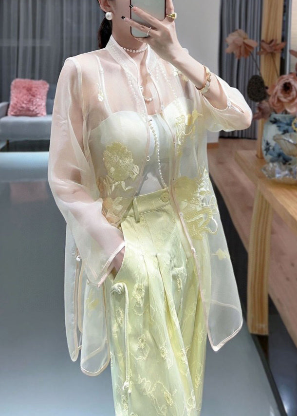 A Vintage Style Shirt with Delicate Timeless Details