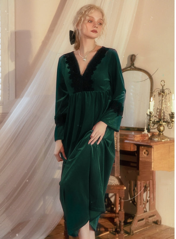 Sophisticated Garment with a Clean Classic Look