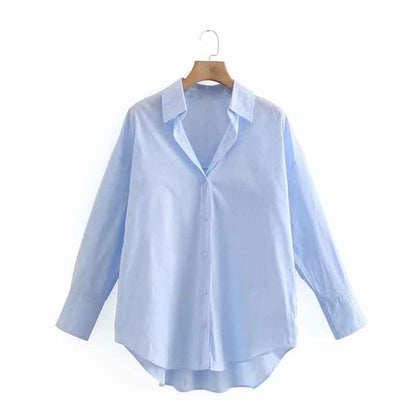 Beautifully Finished Blouse in a Timeless Design