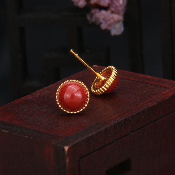 Elegantly Styled Garment for Everyday Wear