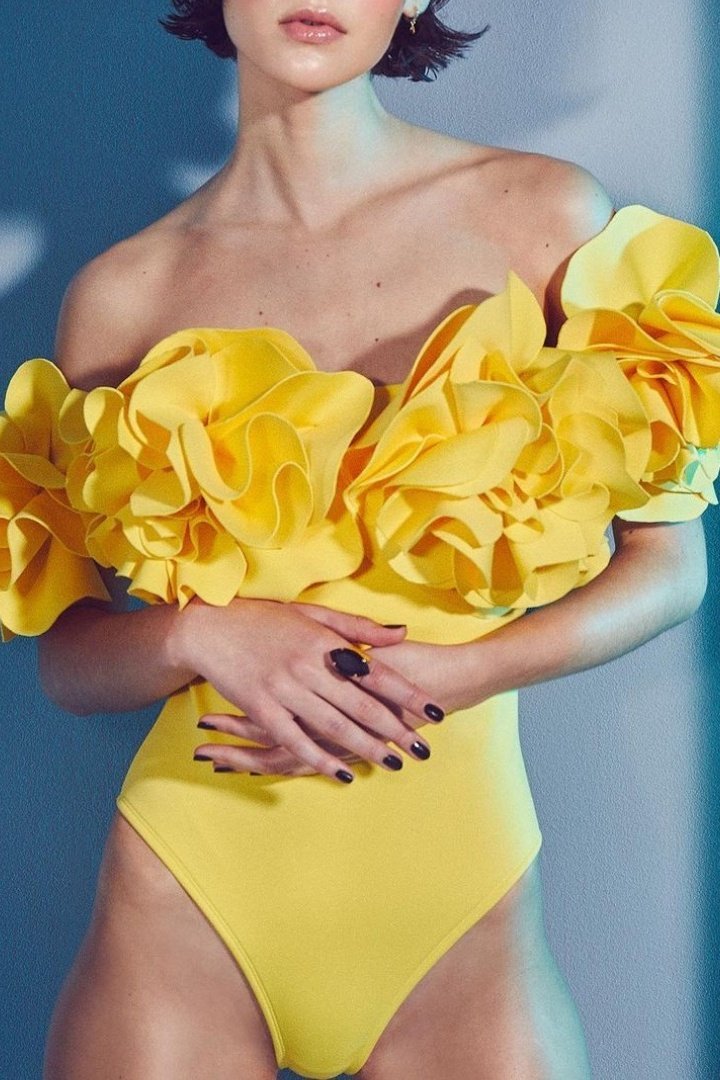 Well Tailored Garment with a Graceful Silhouette