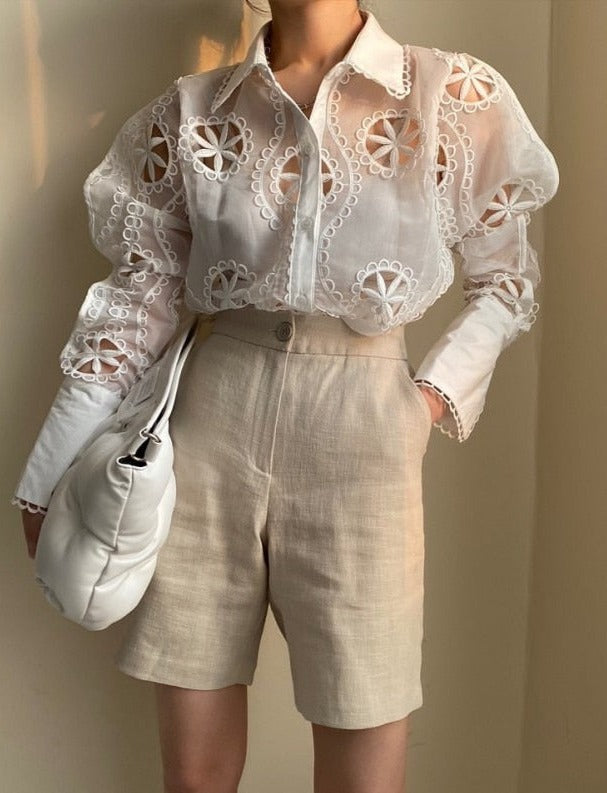 Elegantly Styled Blouse for Everyday Wear