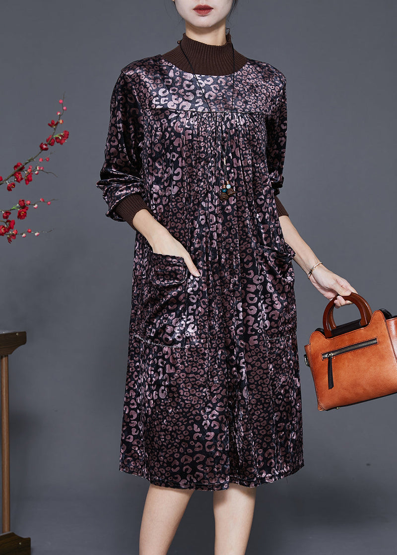 Sophisticated Dress with a Clean Classic Look
