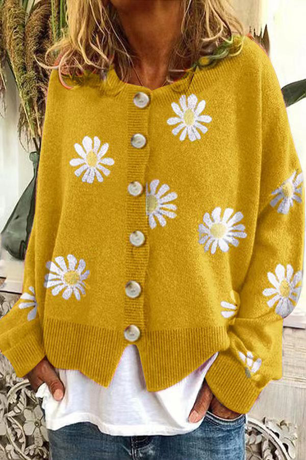 Classic Vintage Cardigan with a Flattering Fit