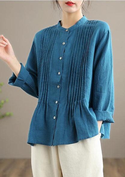 Sophisticated Blouse with a Clean Classic Look