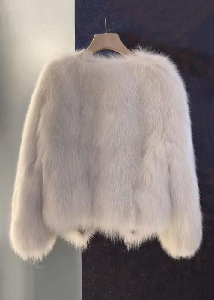 Gracefully Styled Coat for Any Occasion