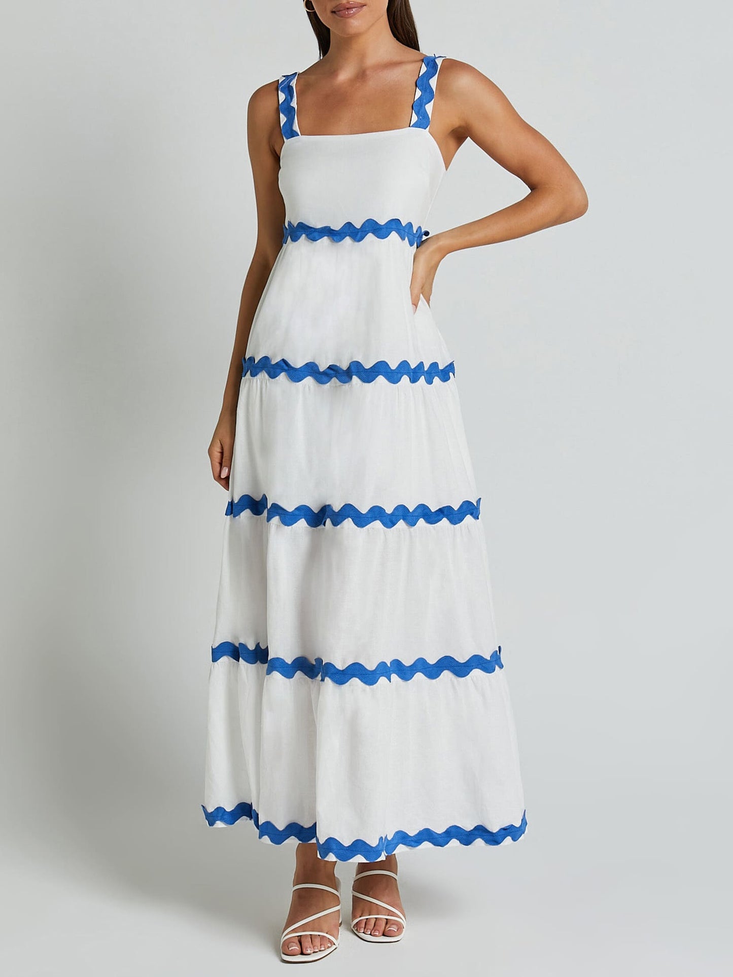 Polished Dress with an Effortless Classic Look