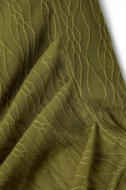 Beautifully Finished Top in a Timeless Design