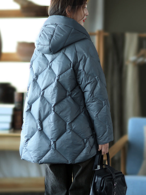 Beautifully Finished Coat in a Timeless Design