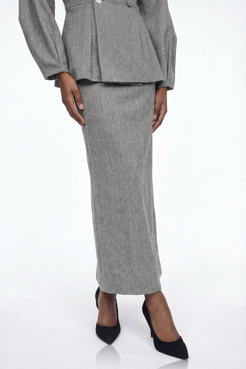 Beautifully Finished Garment in a Timeless Design