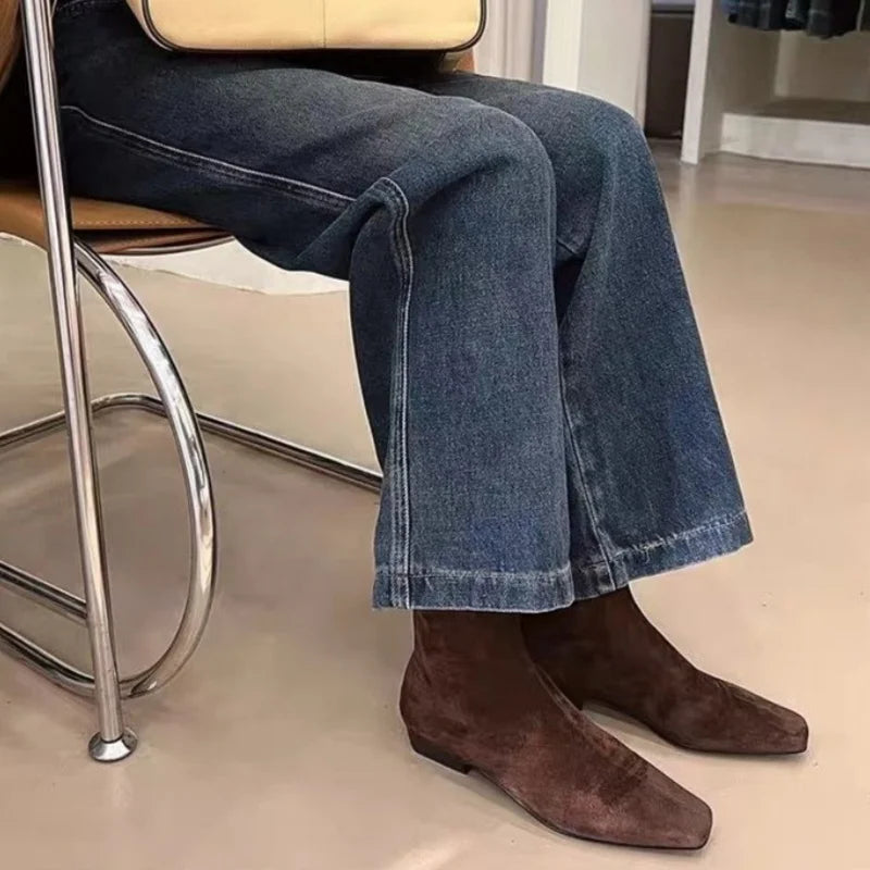Elegantly Styled Boots for Everyday Wear
