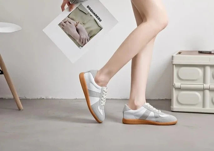 Classic Vintage Sneakers with a Flattering Fit