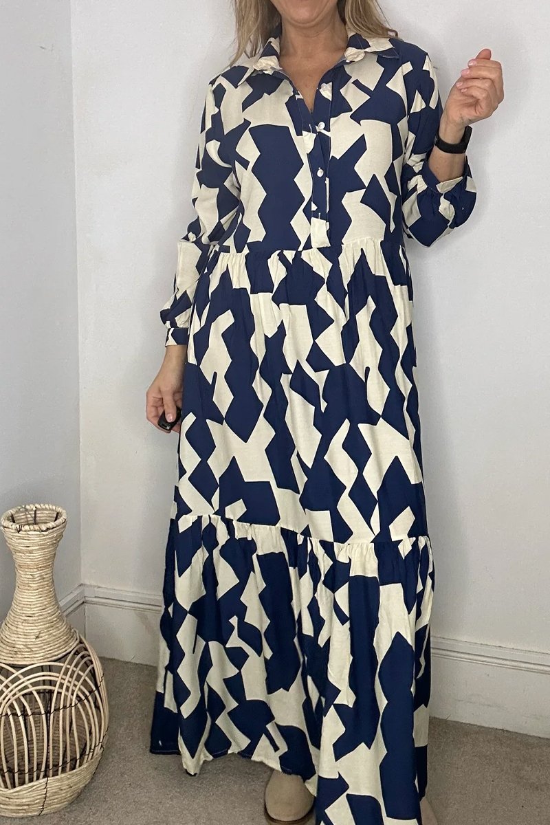 Classic Vintage & Enduringly Stylish Dress