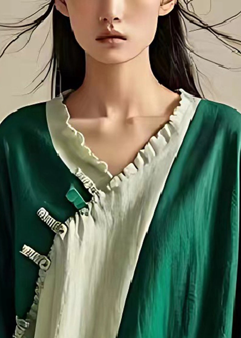Classic Vintage Shirt with a Flattering Fit