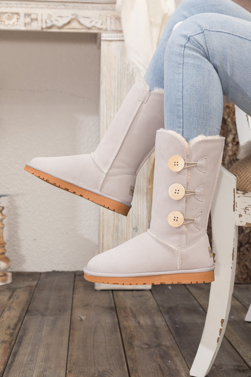 Vintage Inspired Boots with a Contemporary Edge