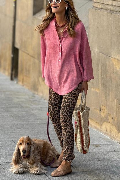 Classic Vintage Blouse with a Flattering Fit