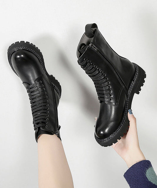 Beautifully Finished Boots in a Timeless Design