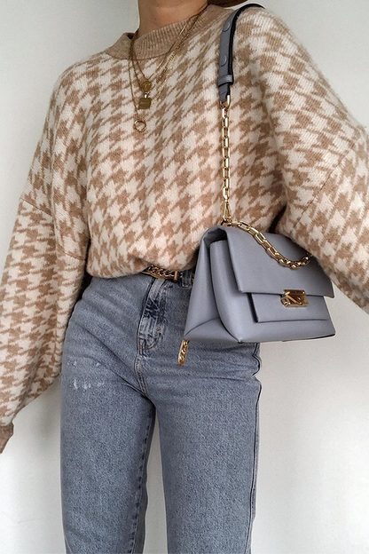 Beautifully Finished Sweater in a Timeless Design