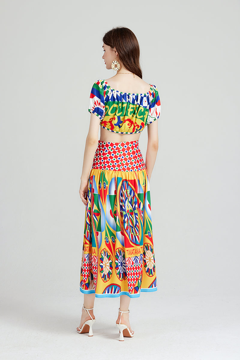 Classic Vintage & Enduringly Stylish Dress