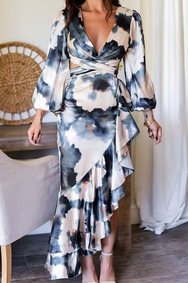 Gracefully Styled Dress for Any Occasion