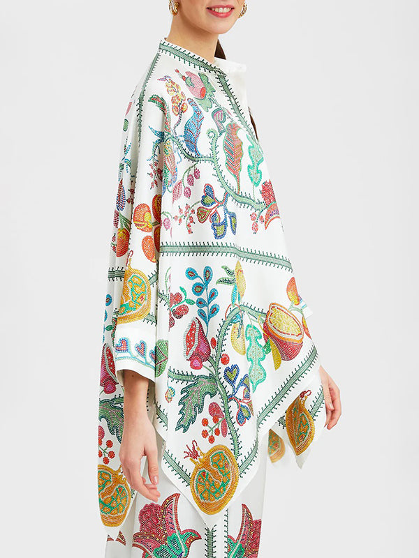 Sophisticated Blouse with a Clean Classic Look