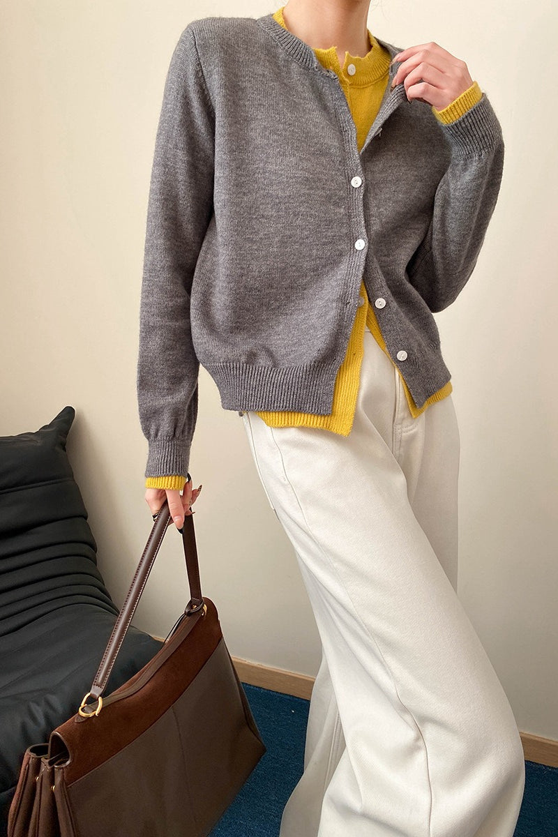 Elegantly Styled Cardigan for Everyday Wear