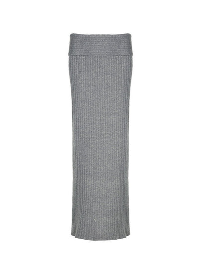 Effortlessly Elegant Garment with a Timeless Design