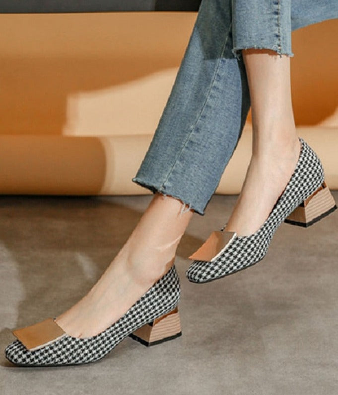 Effortlessly Elegant Shoes with a Timeless Design