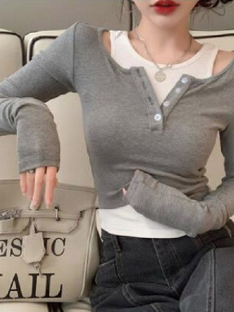 Beautifully Finished T-Shirt in a Timeless Design