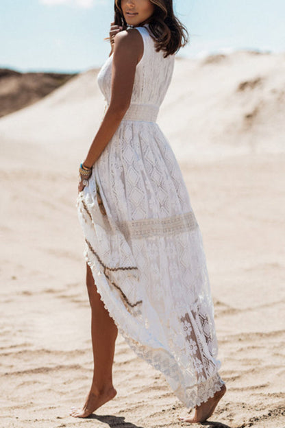 Sophisticated Dress with a Clean Classic Look