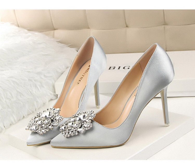 Elegantly Styled Heels for Everyday Wear