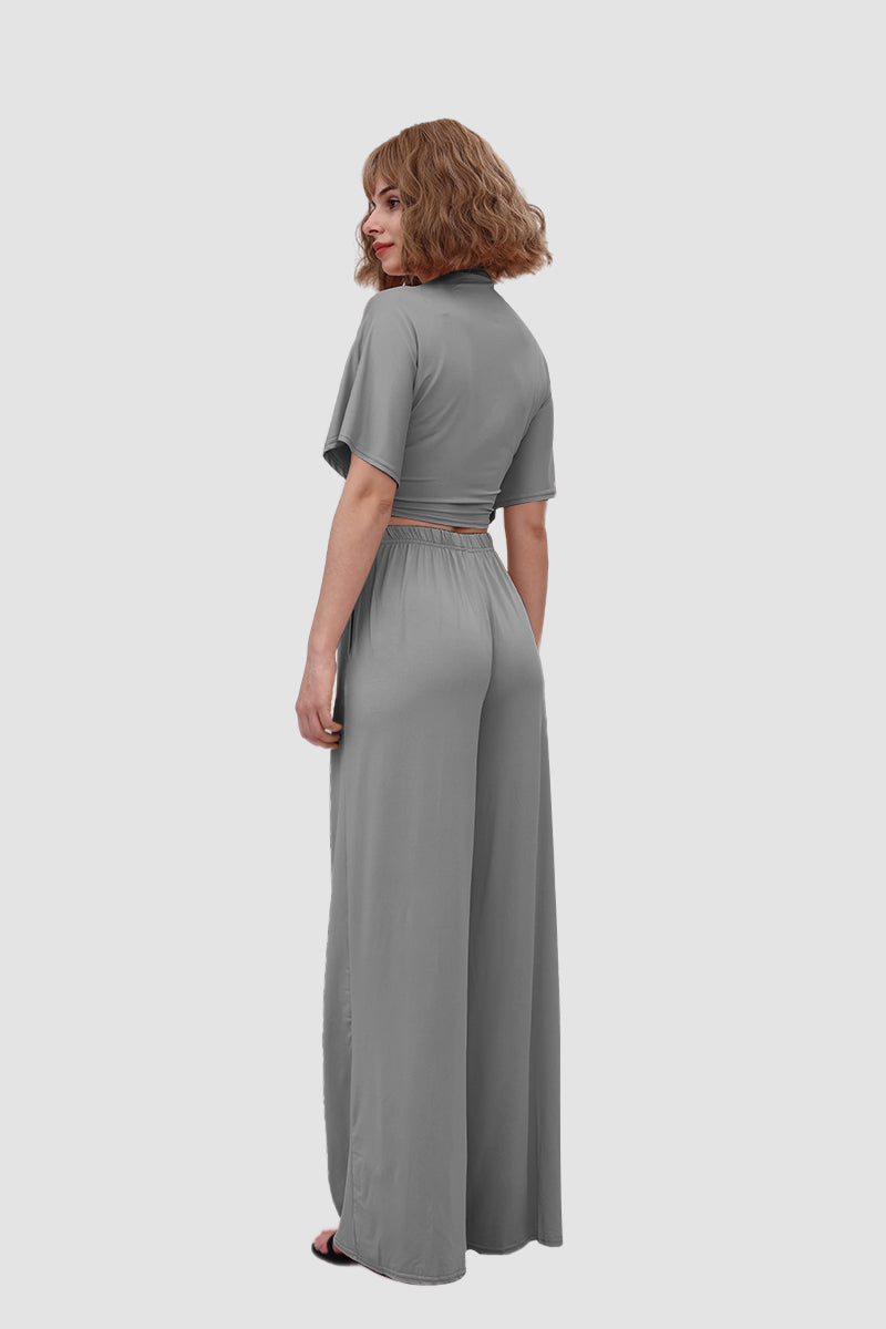 Well Tailored Pants with a Graceful Silhouette