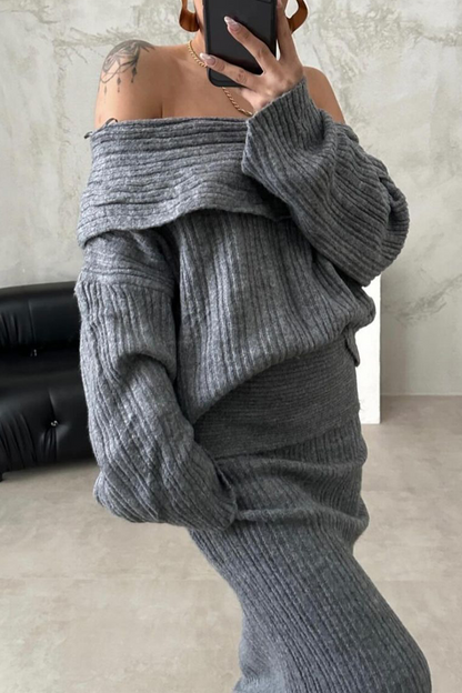 Effortlessly Elegant Garment with a Timeless Design