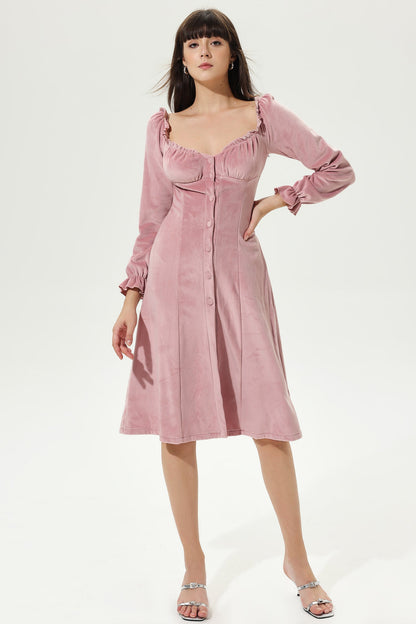 A Vintage Style Dress with Delicate Timeless Details