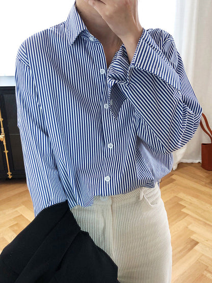 Well Tailored Blouse with a Graceful Silhouette