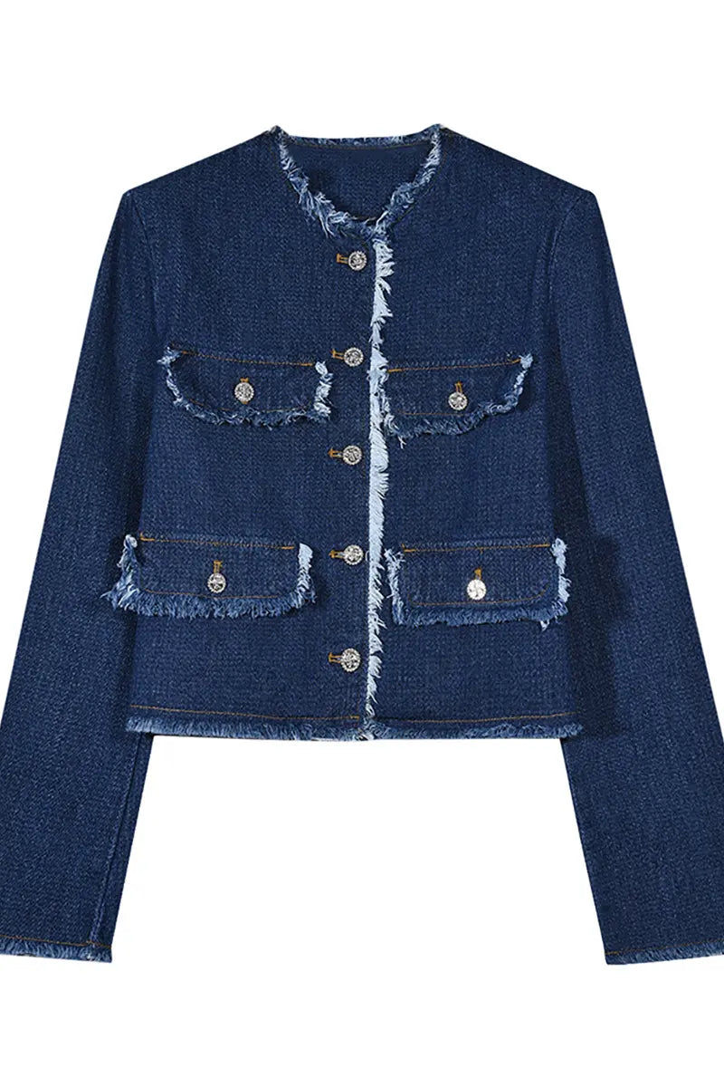 Effortlessly Elegant Jacket with a Timeless Design