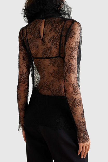 A Vintage Style Top with Delicate Timeless Details
