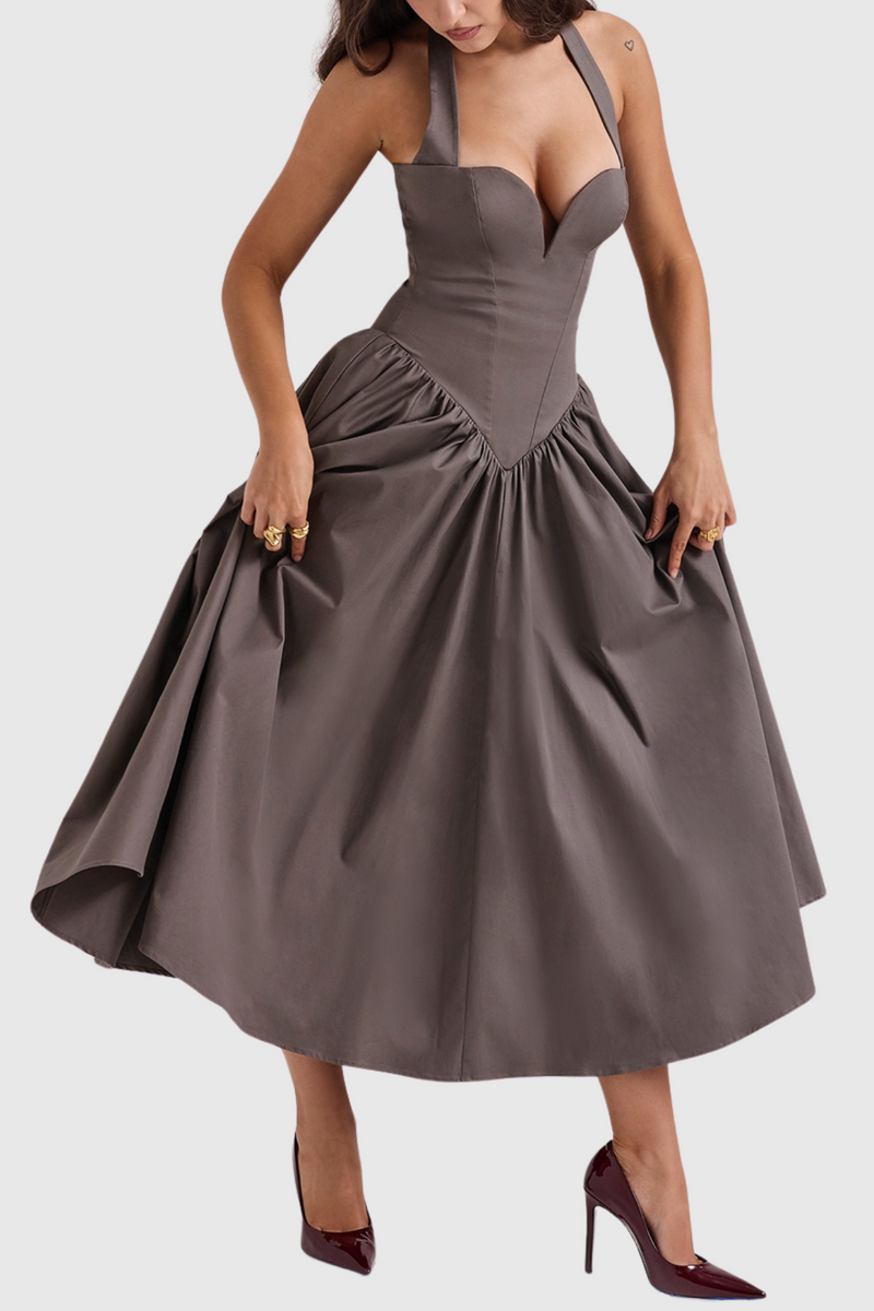 A Vintage Style Dress with Delicate Timeless Details