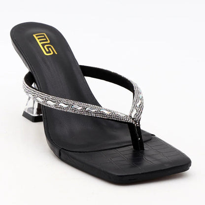 A Vintage Style Heels with Delicate Timeless Details