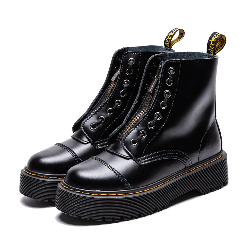 Beautifully Finished Boots in a Timeless Design