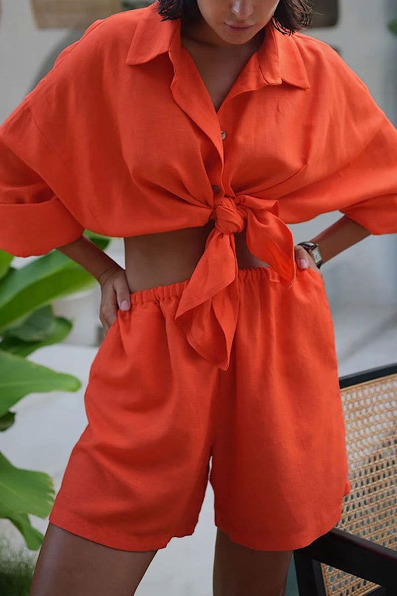 Well Tailored Blouse with a Graceful Silhouette