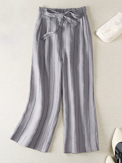 Classic Vintage Pants with a Flattering Fit