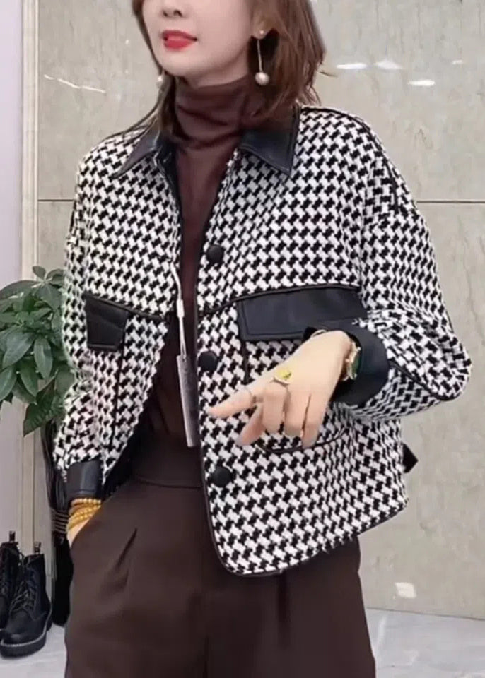 Classic Vintage & Enduringly Stylish Coat