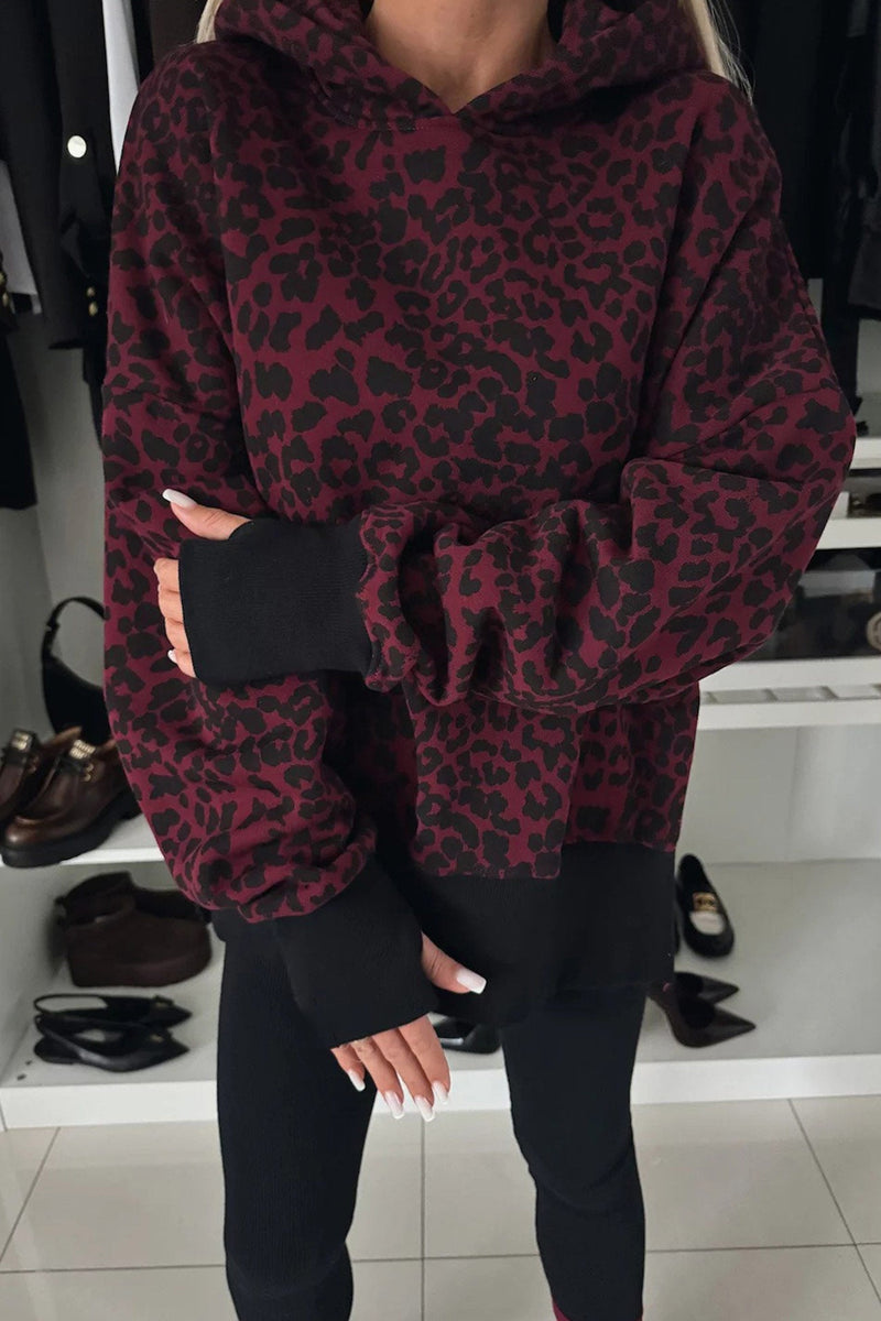 Gracefully Styled Garment for Any Occasion