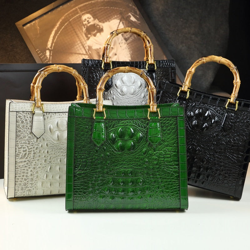 Classic Vintage Bag with a Flattering Fit