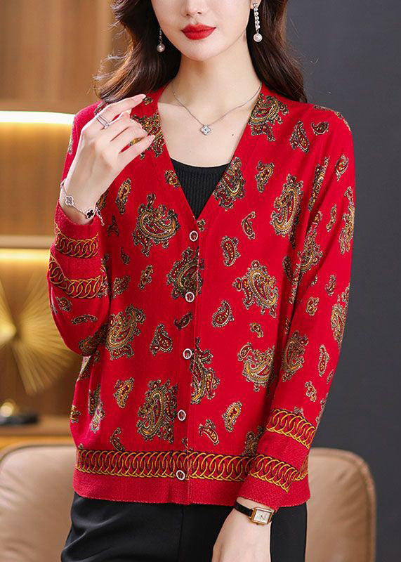 Sophisticated Cardigan with a Clean Classic Look