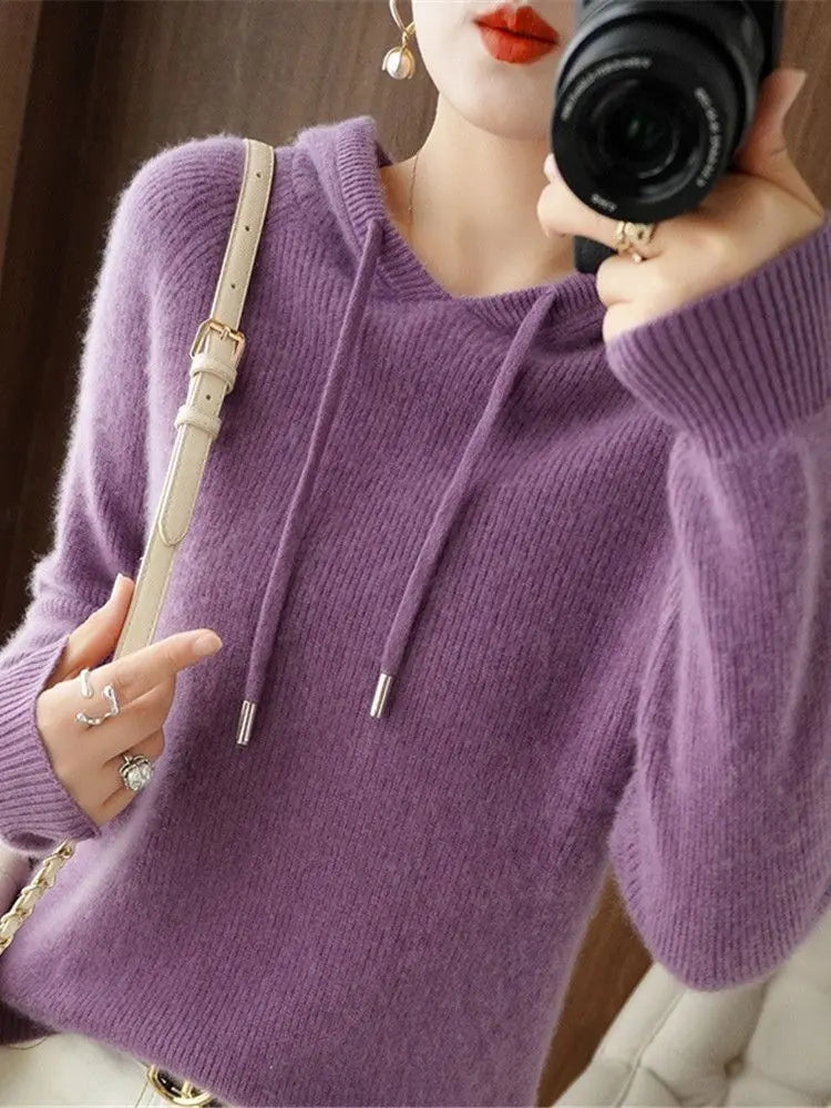Effortlessly Elegant Sweater with a Timeless Design