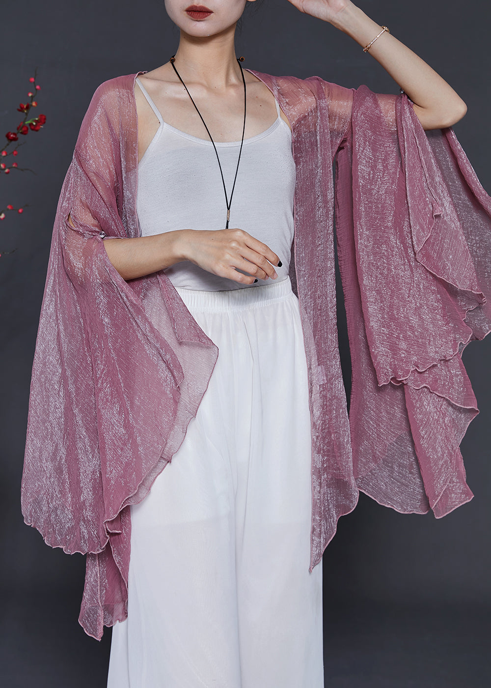 Effortlessly Elegant Cardigan with a Timeless Design