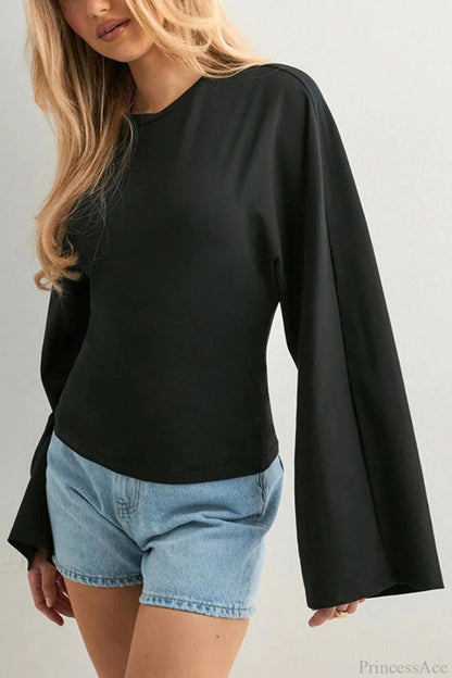 Beautifully Finished Garment in a Timeless Design