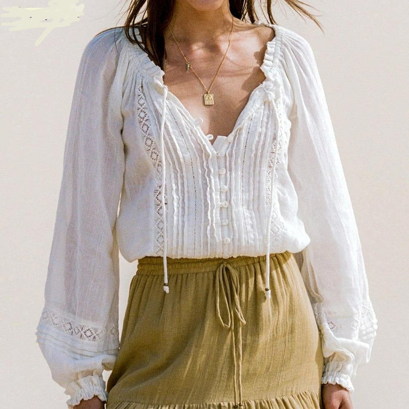 Sophisticated Blouse with a Clean Classic Look